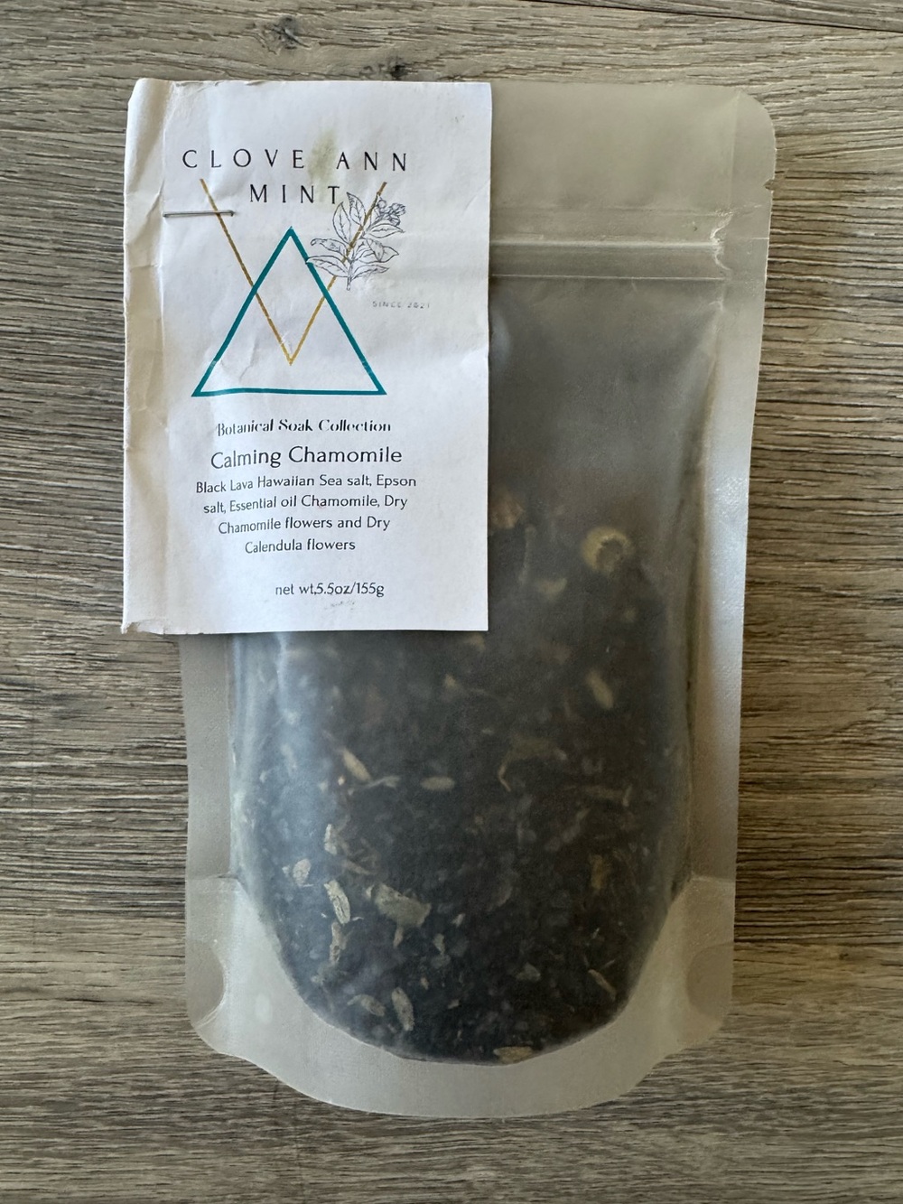 Clove Ann Mint Calming Chamomile Bath Soak